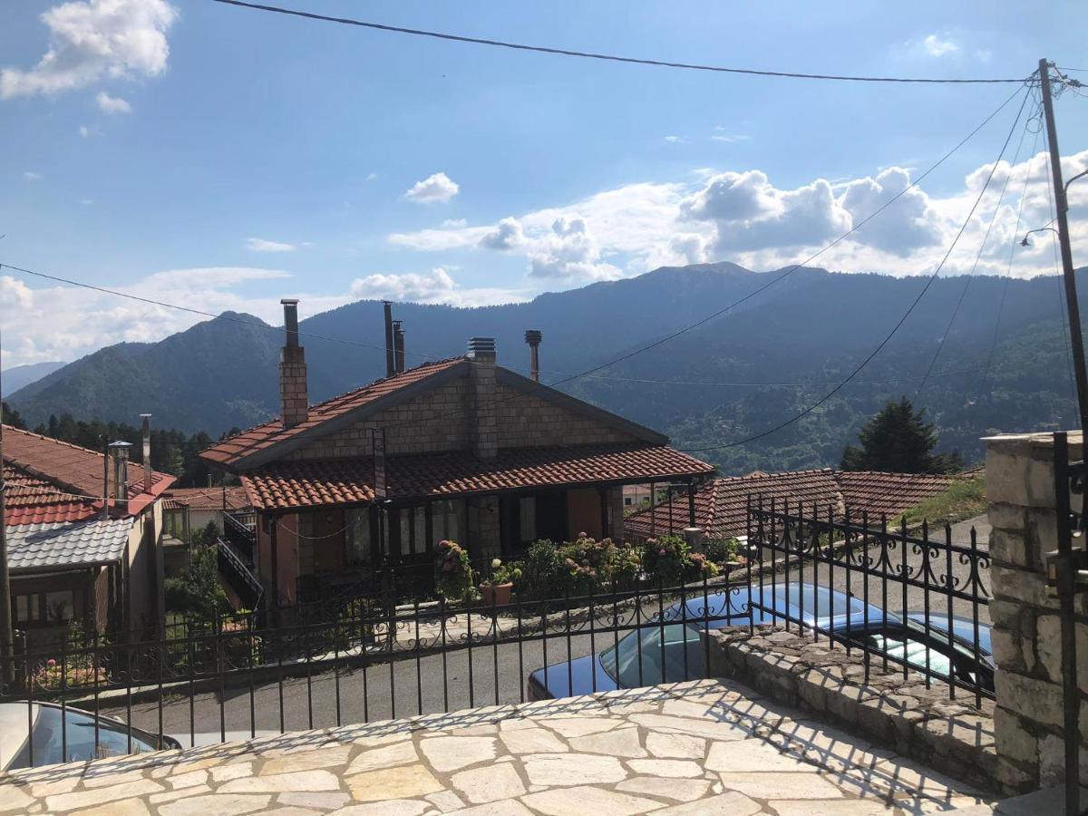 Holiday home Sfiris *