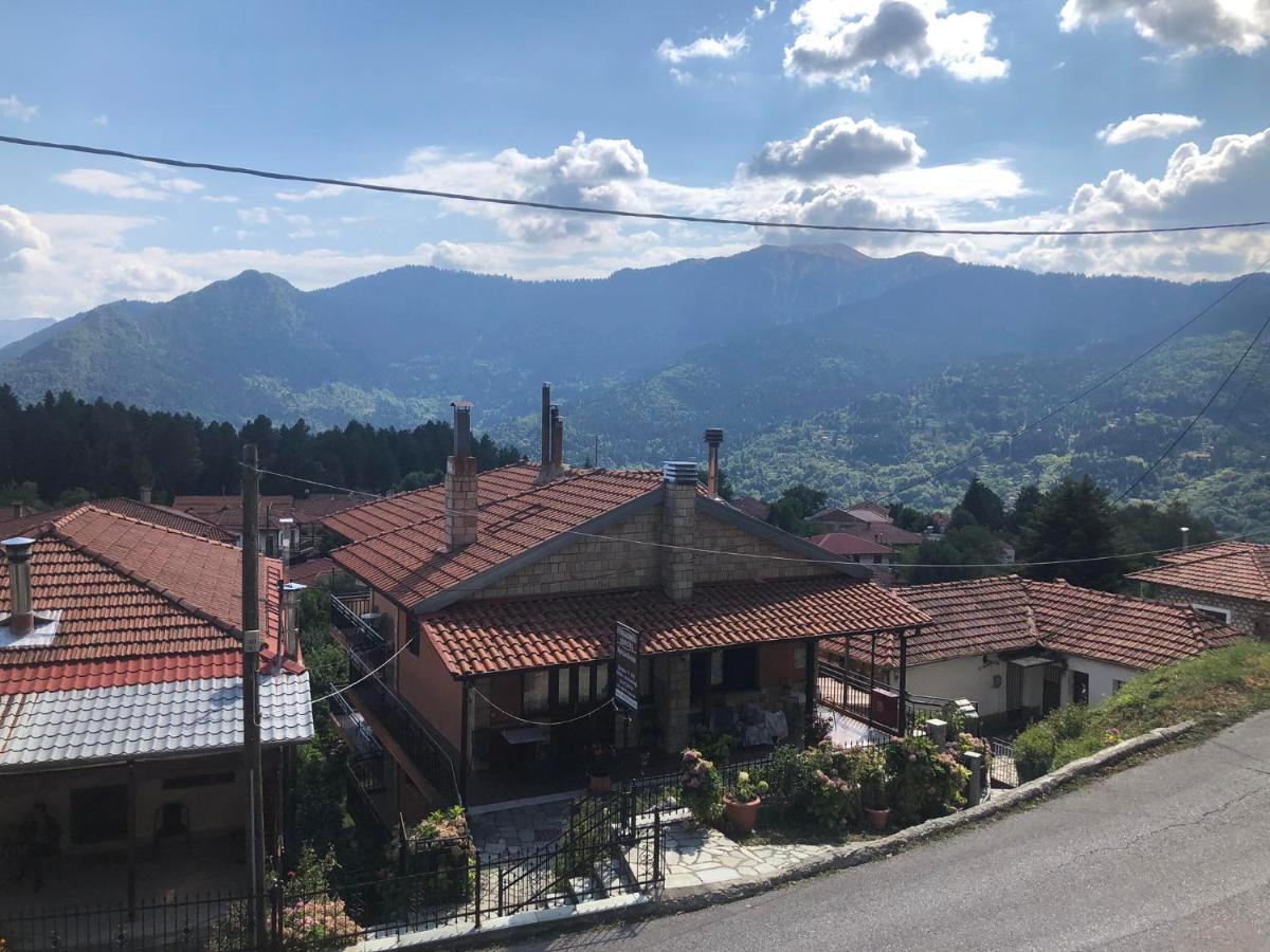 Holiday home Sfiris