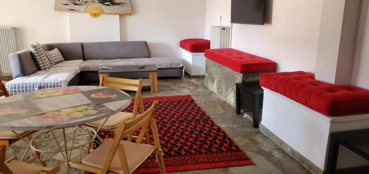 Holiday home Sfiris